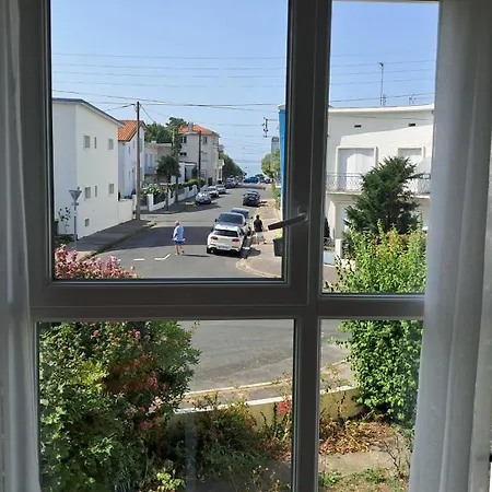 2 Pieces Vue * Royan